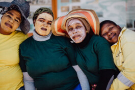 LAURA NENZ — Photography & Visual Storytelling