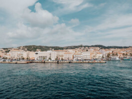 LAURA NENZ — Photography & Visual Storytelling