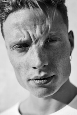 LAURA NENZ — Photography & Visual Storytelling