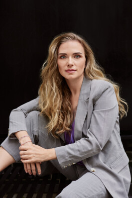 LAURA NENZ — Photography & Visual Storytelling