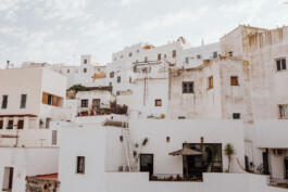 LAURA NENZ — Photography & Visual Storytelling