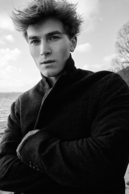 LAURA NENZ — Photography & Visual Storytelling