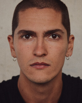 LAURA NENZ — Photography & Visual Storytelling