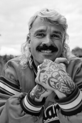 LAURA NENZ — Photography & Visual Storytelling