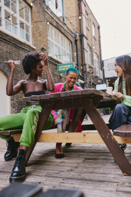 LAURA NENZ — Photography & Visual Storytelling