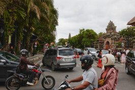 LAURA NENZ — Photography & Visual Storytelling