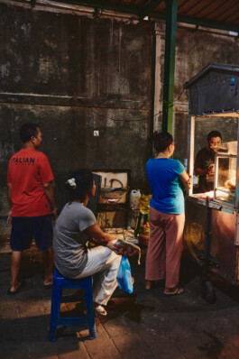 LAURA NENZ — Photography & Visual Storytelling