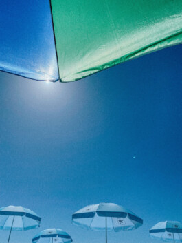 LAURA NENZ — Photography & Visual Storytelling