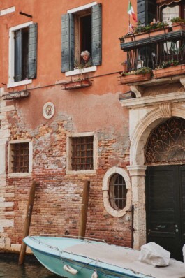 LAURA NENZ — Photography & Visual Storytelling