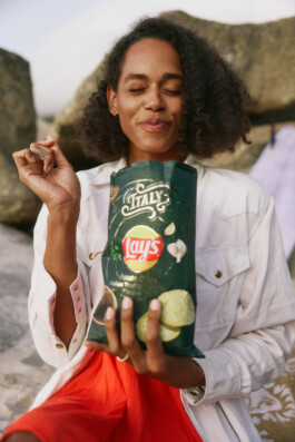 LAURA NENZ — Photography & Visual Storytelling