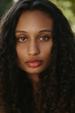 LAURA NENZ — Photography & Visual Storytelling