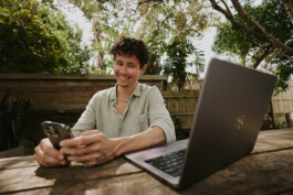 LAURA NENZ — Photography & Visual Storytelling